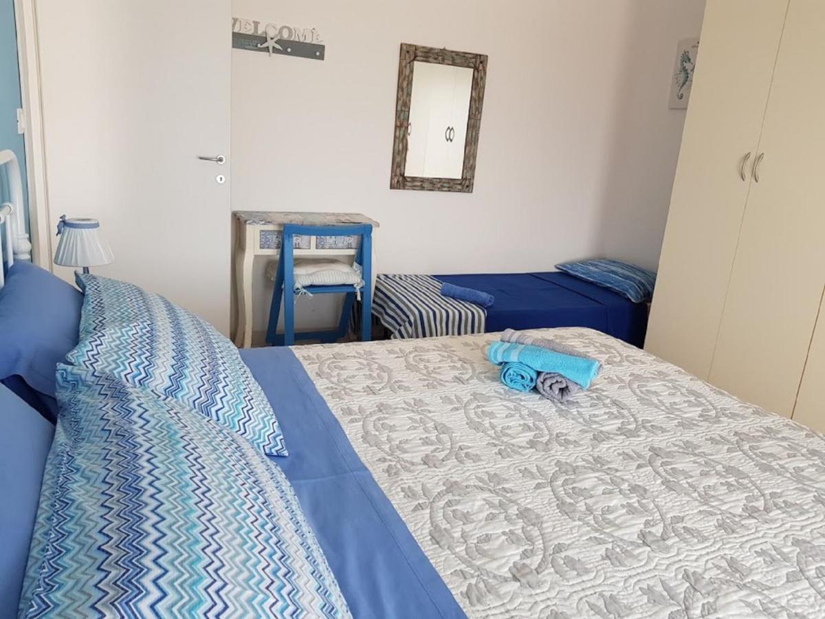 Very Cosy House With Fabulous Sea View! Пиетра Лигуре Стая снимка